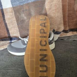 Gray and White Men's Sneakers